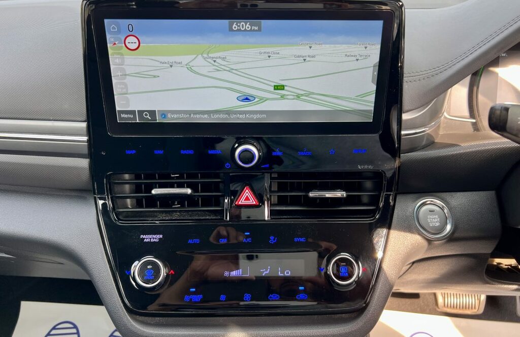 Hyundai Ioniq 1.6 Gdi Hybrid Se Connect Dct Red #20