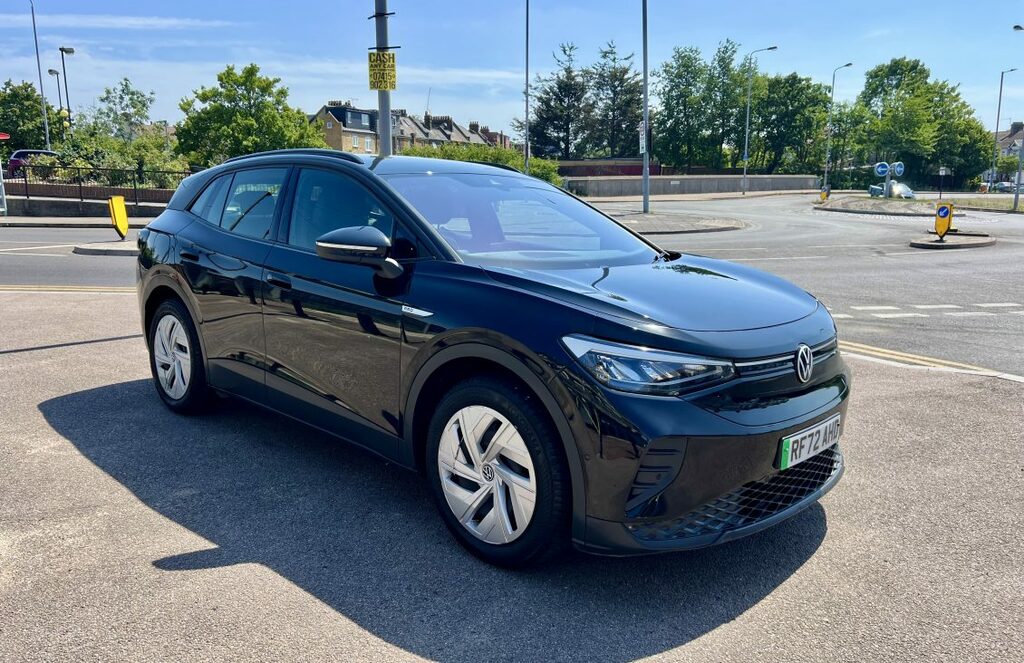 Volkswagen ID.4 Suv Black #5