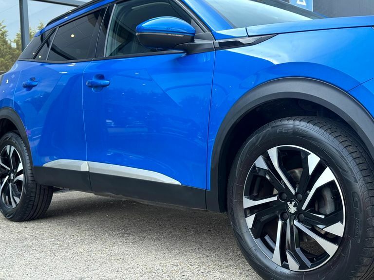 Peugeot 2008 1.2 Puretech 130 Allure Premium LR70EYX Blue #6