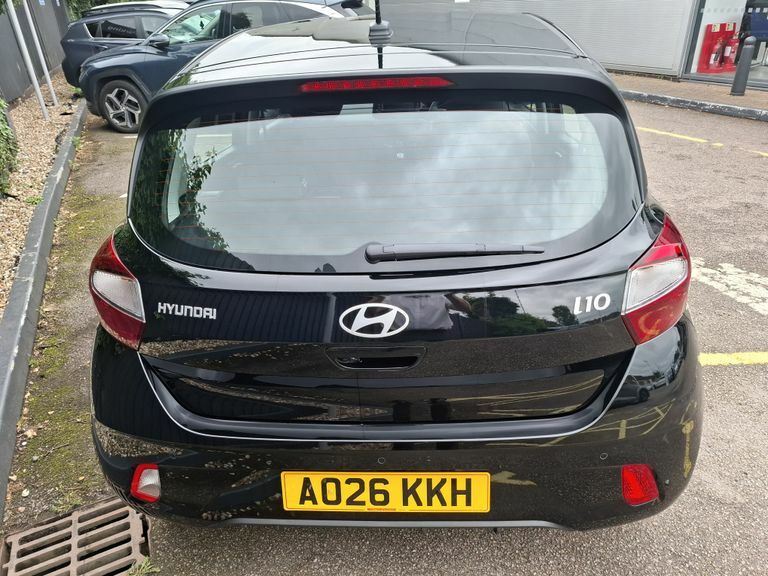 Hyundai I10 1.0 63 Advance Nav AO26KKH Black #4