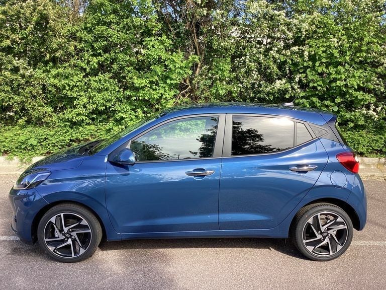 Hyundai I10 1.2 79 Premium Nav Blue #4