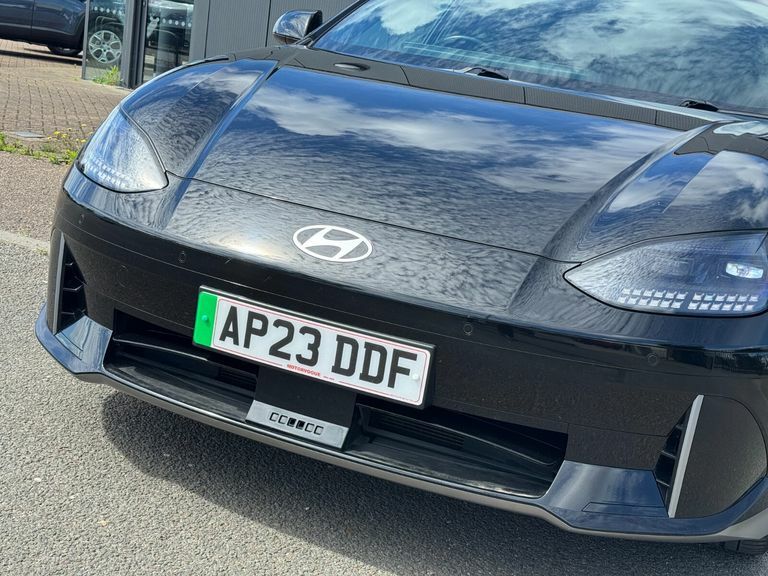 Hyundai Ioniq 6 168Kw Premium 77Kwh Black #4