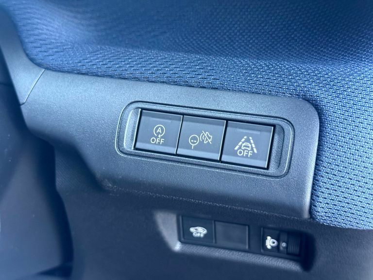 Citroen C3 1.5 Bluehdi Shine Plus Euro 6 Ss 1.5 Bluehd White #31