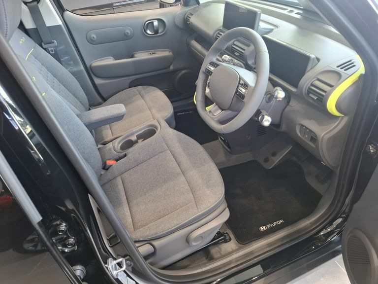 Hyundai Inster 85Kw Cross 49Kwh Green #11