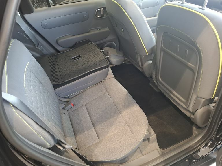 Hyundai Inster 85Kw Cross 49Kwh Green #15