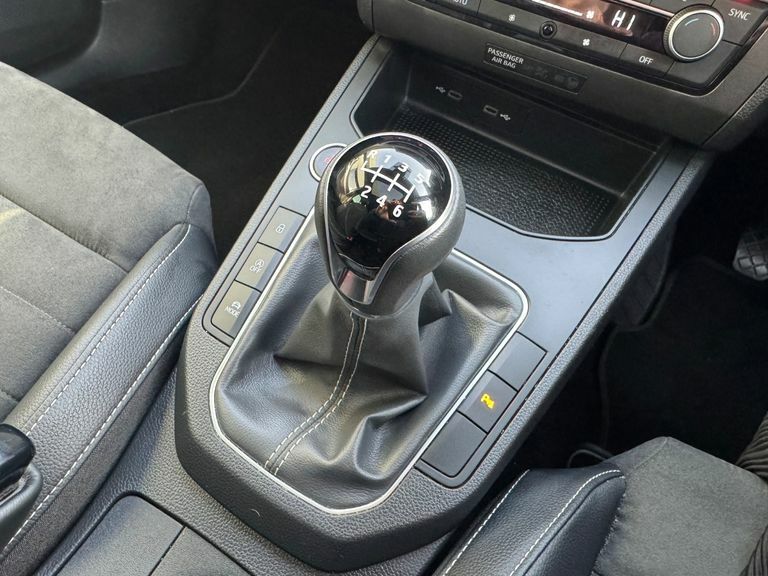 Seat Ibiza 1.0 Tsi Xcellence Lux Dsg Euro 6 Ss Black #39