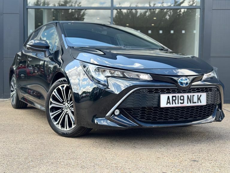 Toyota Corolla 1.8 Vvt-i Hybrid Design Cvt AR19NLK Black #2