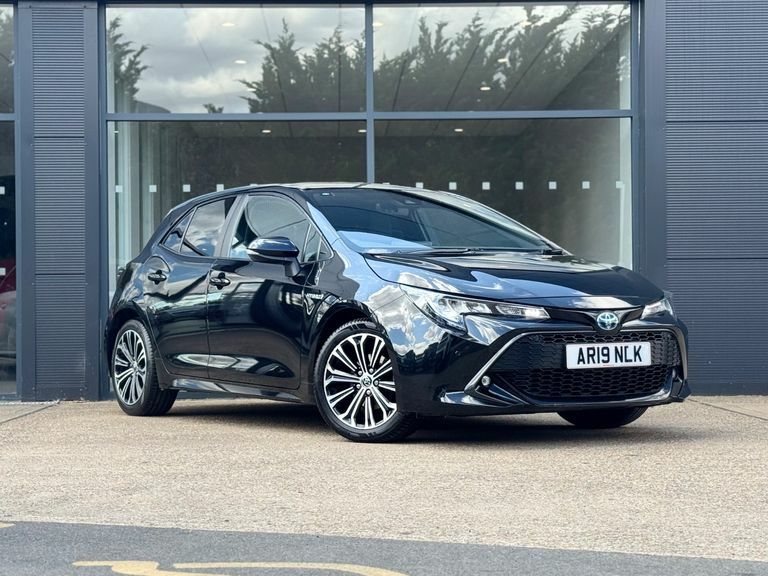Toyota Corolla 1.8 Vvt-i Hybrid Design Cvt AR19NLK Black
