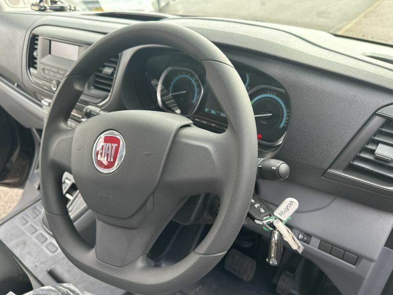 Fiat Scudo Primo White #22
