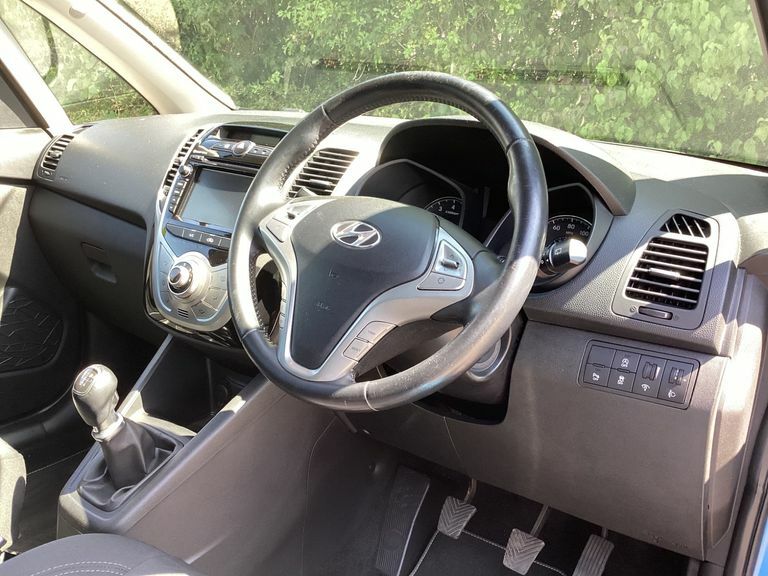 Hyundai Ix20 1.4 Blue Drive Se - 2017 67 Black #14