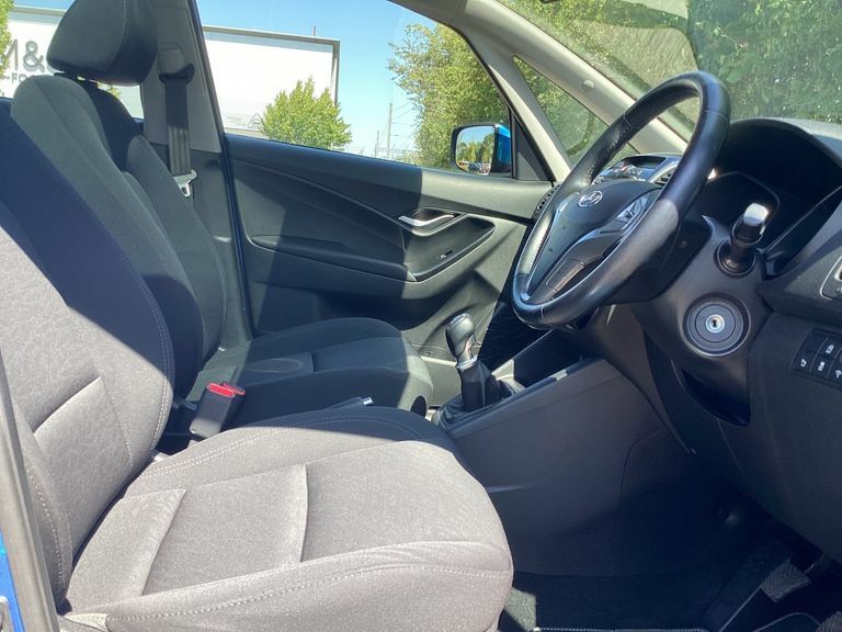 Hyundai Ix20 1.4 Blue Drive Se - 2017 67 Black #37