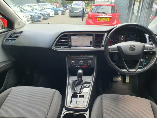 Seat Leon 1.6 Tdi Se Dynamic Technology Hatchback Black #2