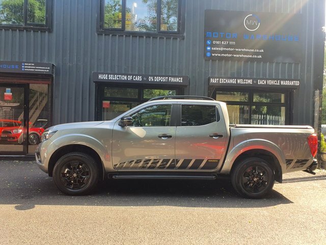 Nissan Navara 2.3 Dci N-guard Pickup Double Cab DL69FBA Grey #4