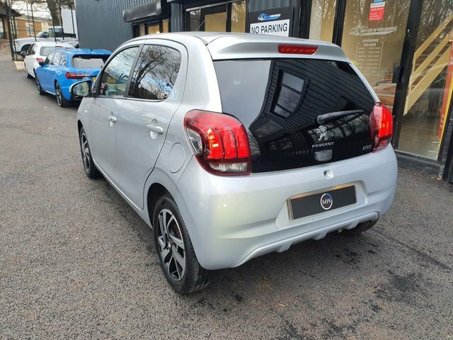 Peugeot 108 1.2 Vti Puretech Allure Hatchback Manua Silver #3