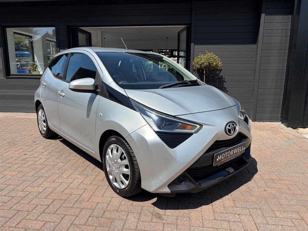 Toyota Aygo 1.0 Vvt-i X-play Euro 6 Ss Silver #3
