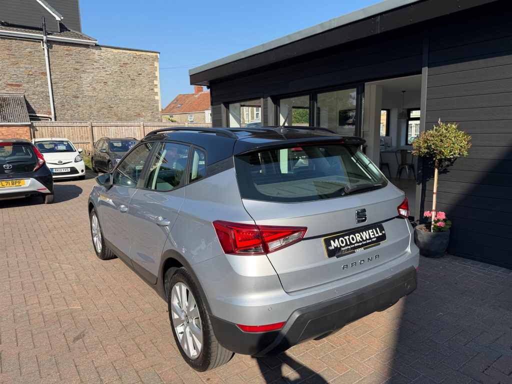 Seat Arona Tsi Se Technology Silver #6