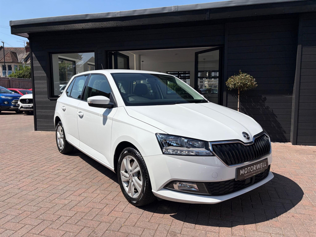 Skoda Fabia 1.0 Tsi Se Euro 6 Ss White #3