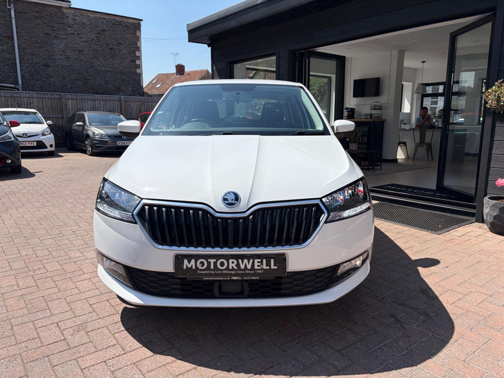 Skoda Fabia 1.0 Tsi Se Euro 6 Ss White #2