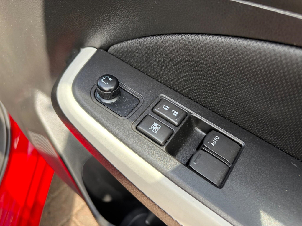 Suzuki Swift 1.2 Dualjet Mhev Red #18
