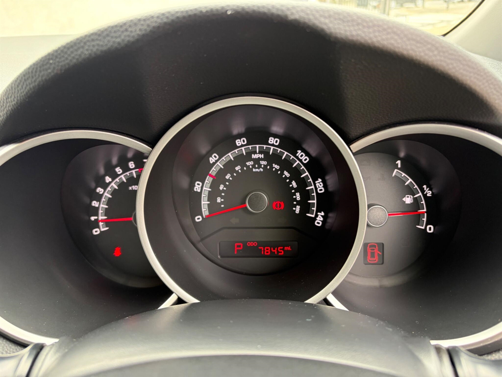 Kia Venga 1.6 3 Euro 6 Red #19