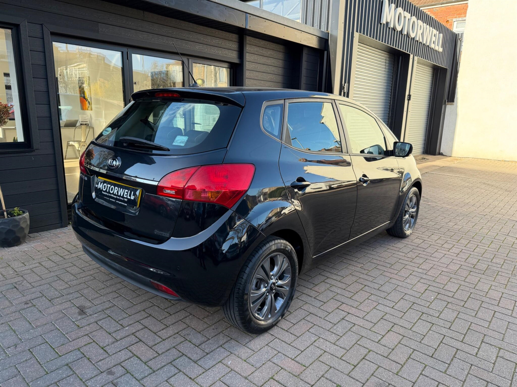 Kia Venga 1.6 2 Euro 6 Black #5