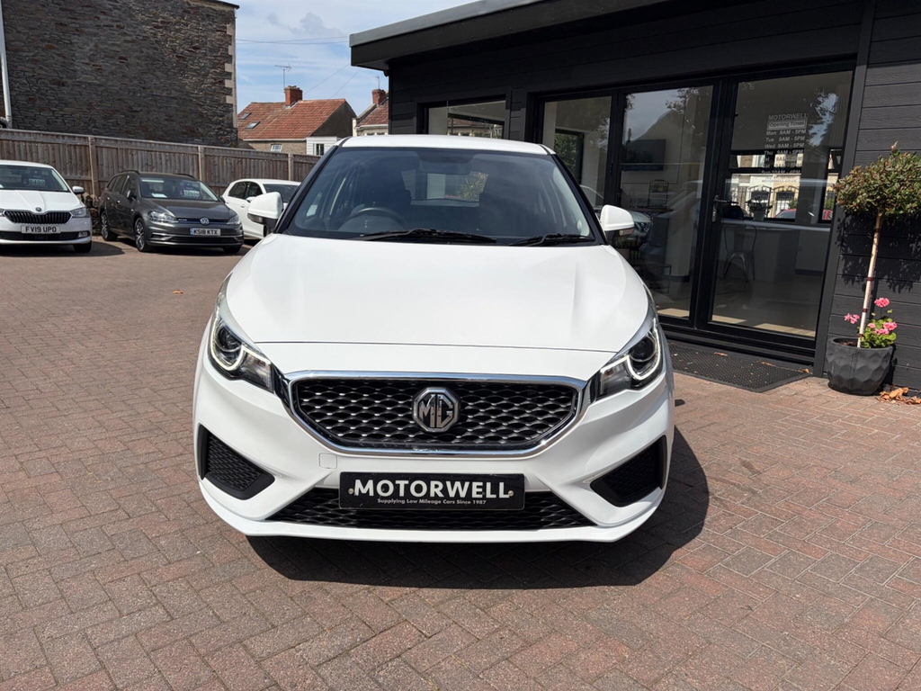 MG MG3 1.5 Vti-tech Excite Euro 6 Ss White #2
