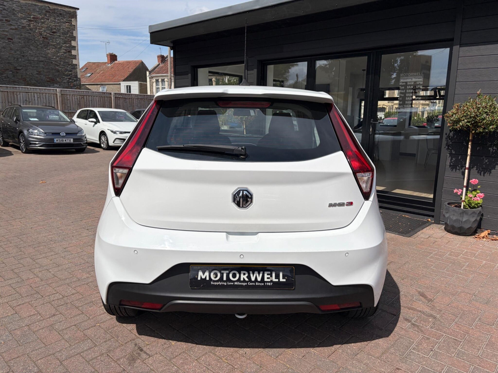 MG MG3 1.5 Vti-tech Excite Euro 6 Ss White #6