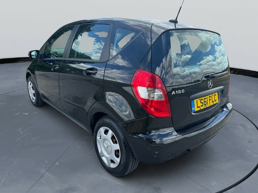 Mercedes-Benz A Class Blueefficiency Classic Se Black #5