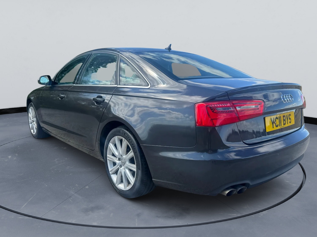 Audi A6 2.0 Tdie Se Estate Euro 5 136 P Black #7