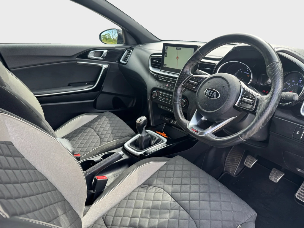 Kia Ceed 1.0T Gdi Isg Gt-line Black #16