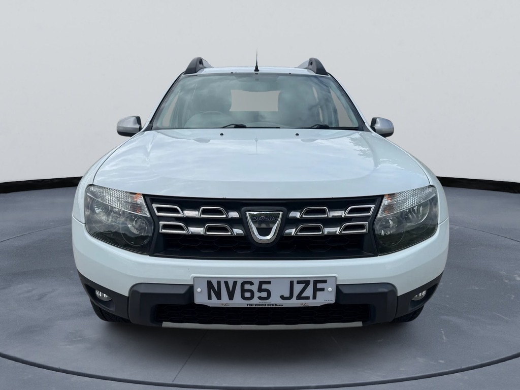 Dacia Duster 110 Laureate - Satnav - Bluetooth NV65JZF White #3