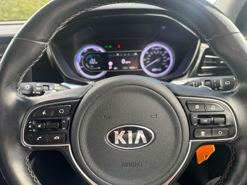 Kia Niro 1.6 Gdi Hybrid 2 Dct Red #8