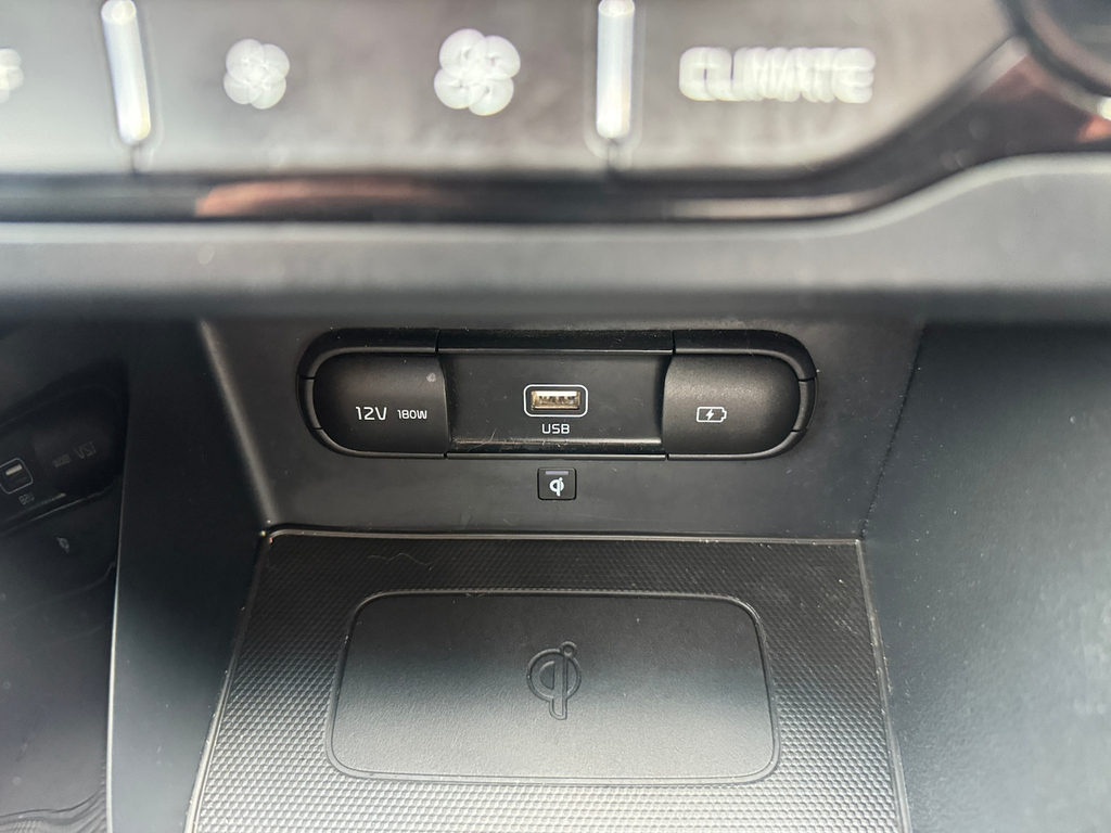 Kia Niro 1.6 Gdi Hybrid 2 Dct Red #24