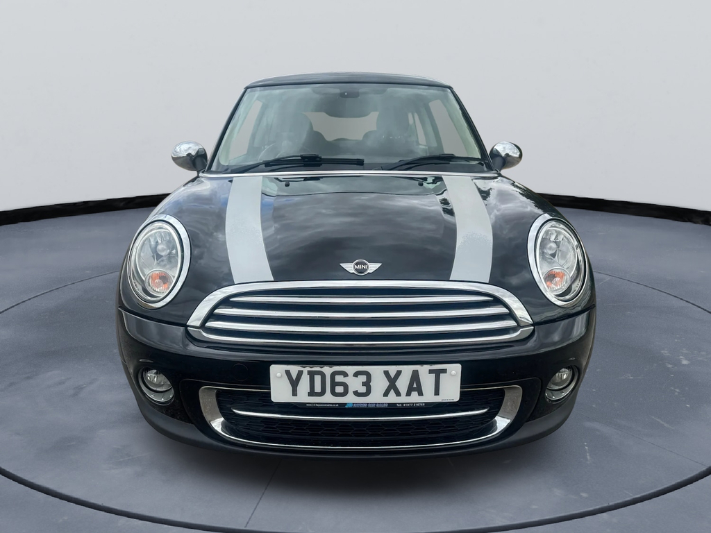 Mini Hatch Cooper D - Satnav - Bluetooth Black #3