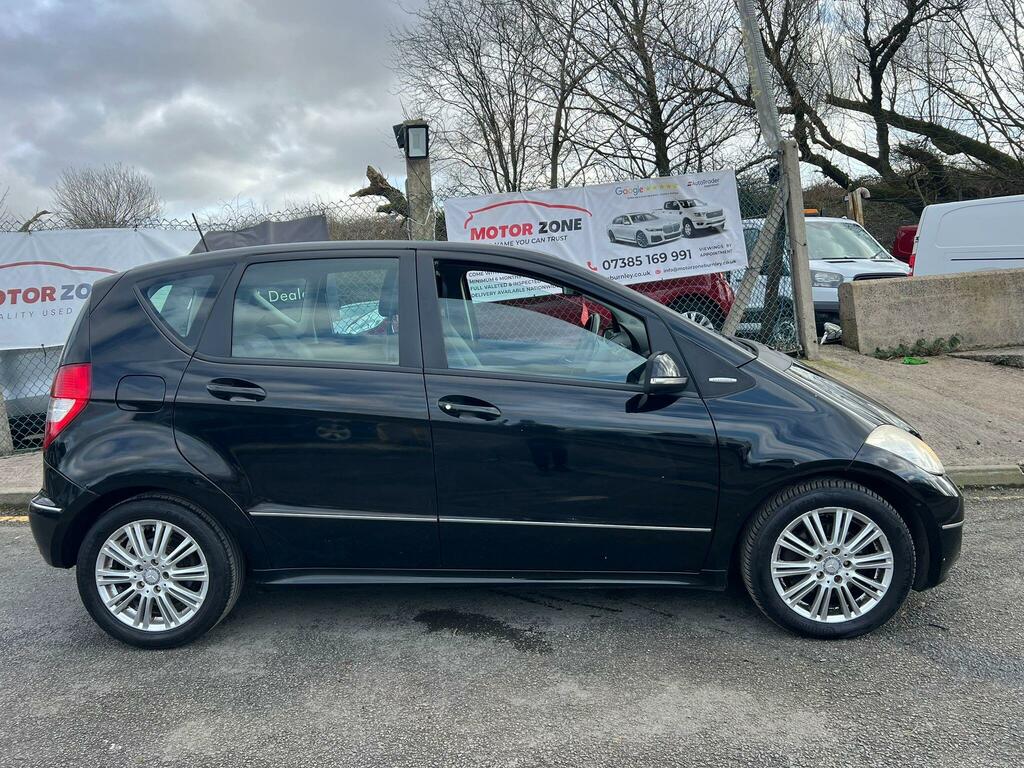 Mercedes-Benz A Class 2.0 A180 Cdi Elegance Se Cvt Black #4
