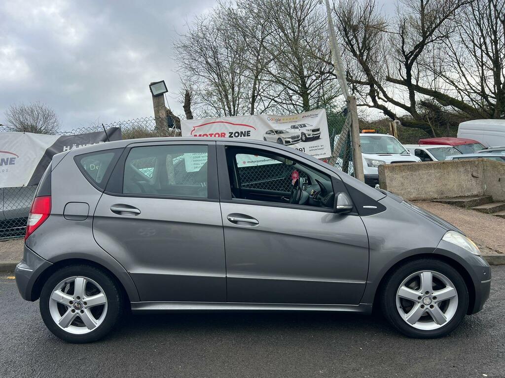 Mercedes-Benz A Class 2.0 A180 Cdi Elegance Se Cvt RV59BVW Grey #4