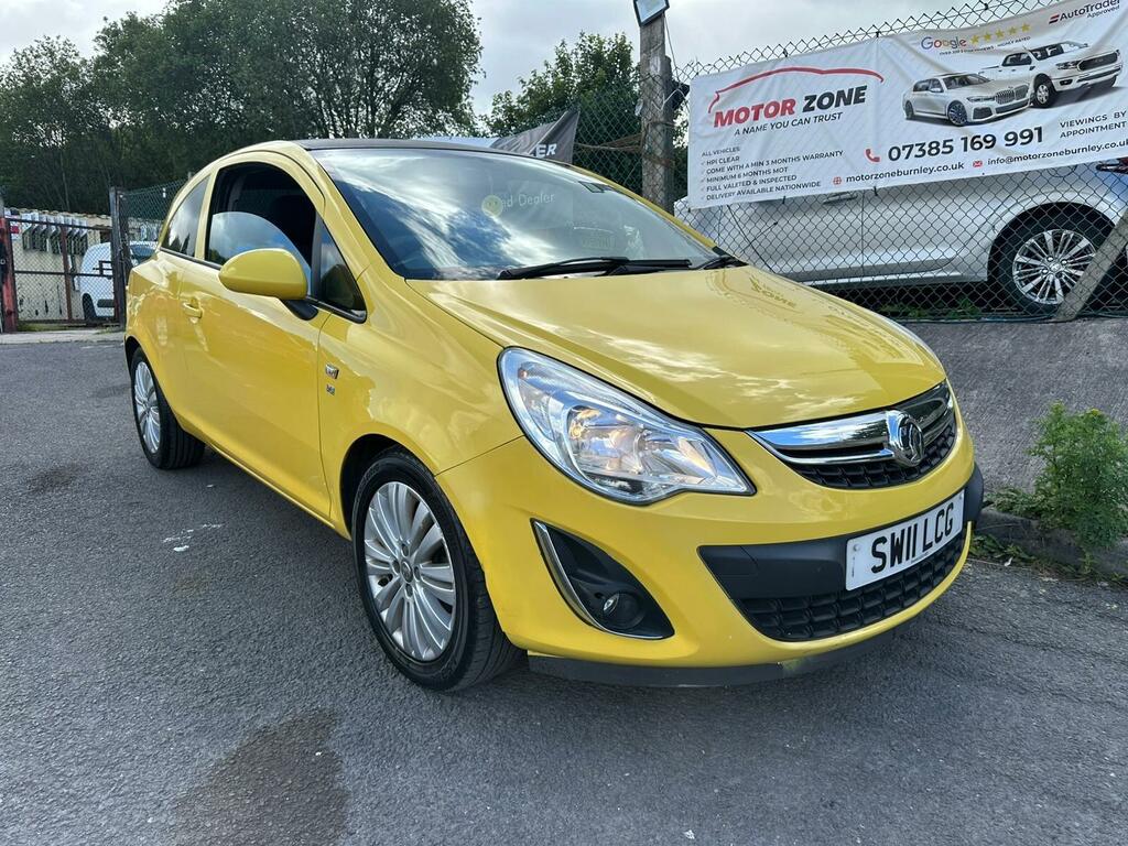 Vauxhall Corsa Excite Yellow
