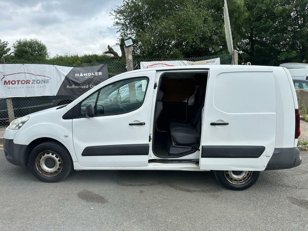 Peugeot Partner White #5