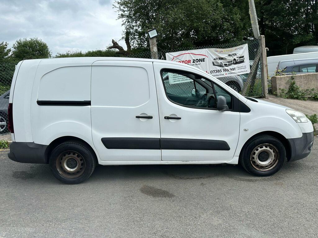 Peugeot Partner White #9