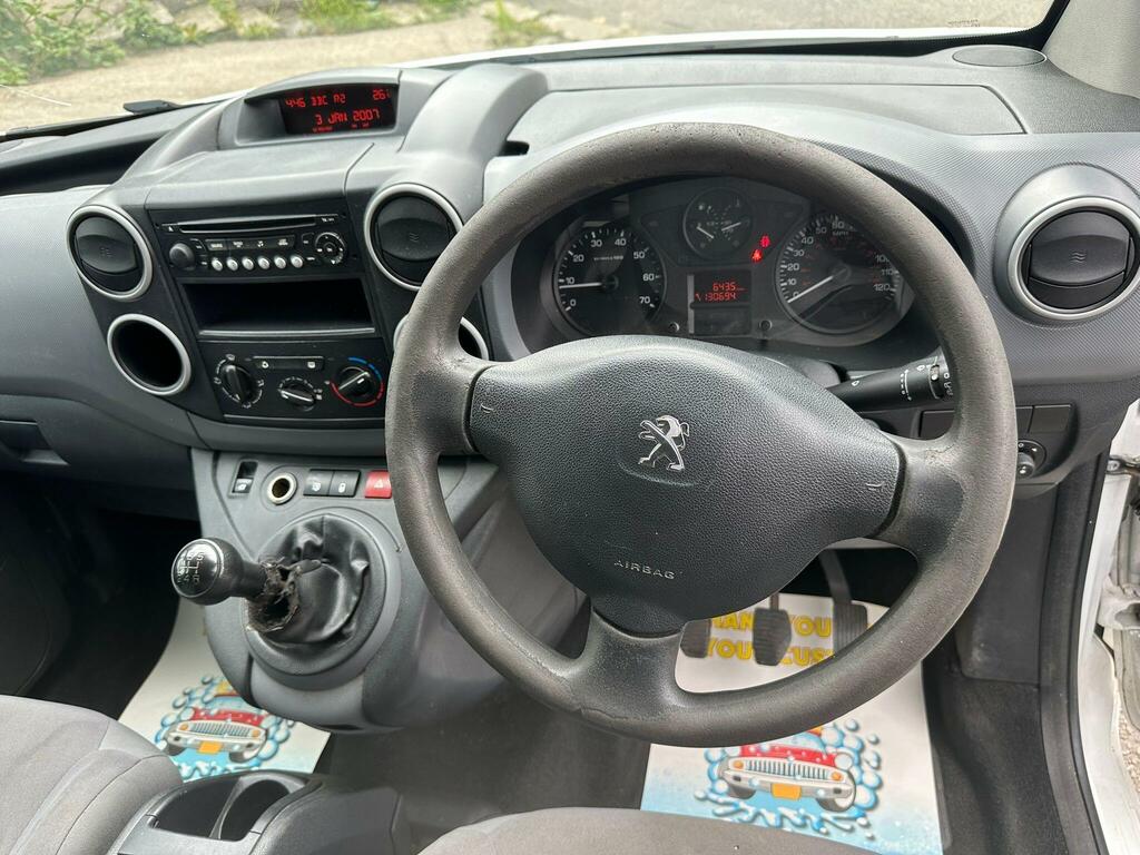 Peugeot Partner White #11