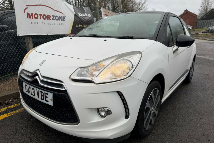 Citroen DS3 Diesel White #3