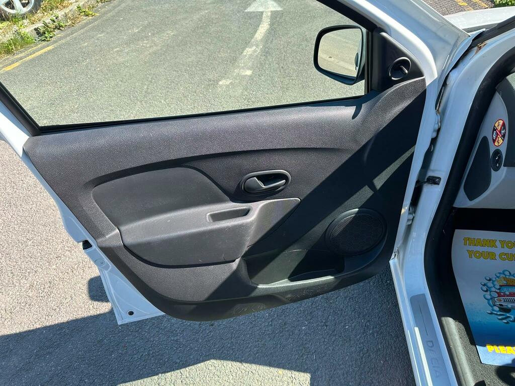 Dacia Sandero 0.9 Tce Laureate Hatchback Silver #18