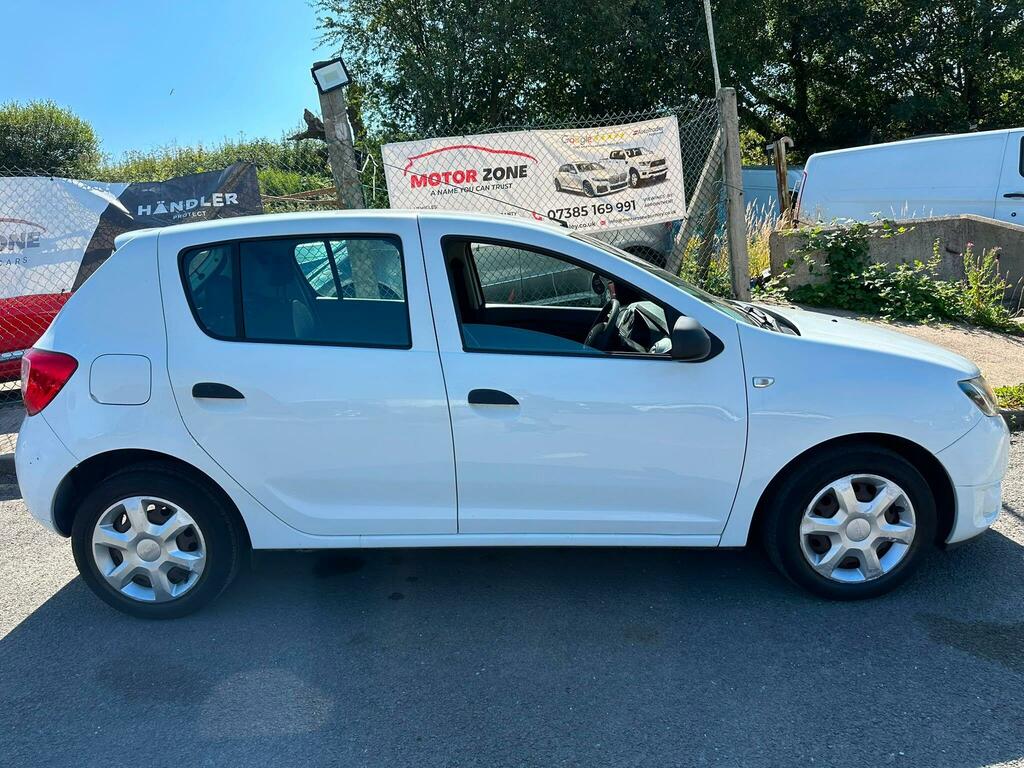 Dacia Sandero Ambiance White #4