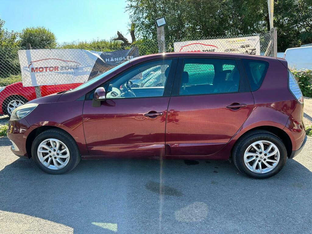 Renault Scenic Dynamique Tomtom Red #5