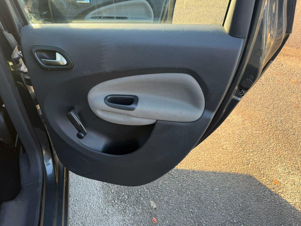 Citroen C3 Picasso Selection White #18