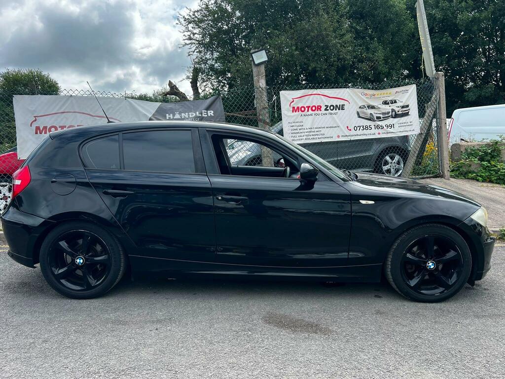 BMW 1 Series Sport Black #4