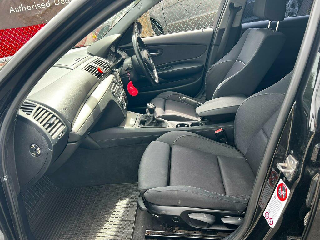 BMW 1 Series 118D Se Blue #21