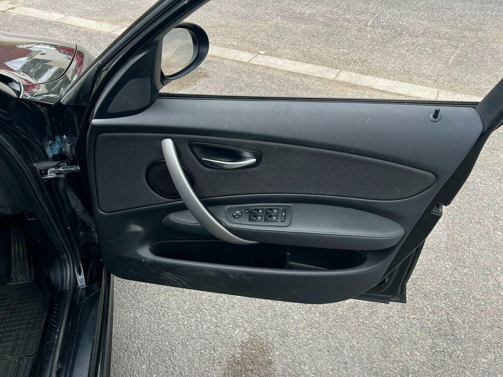 BMW 1 Series 118D Se Blue #14
