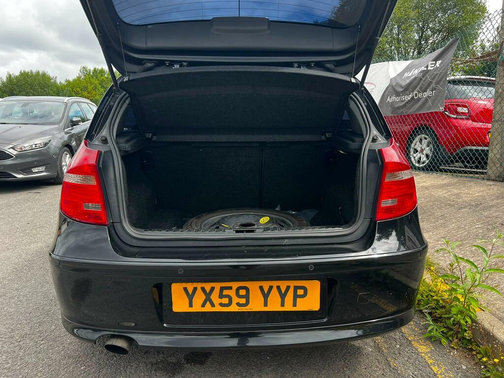 BMW 1 Series 118D Se Blue #20