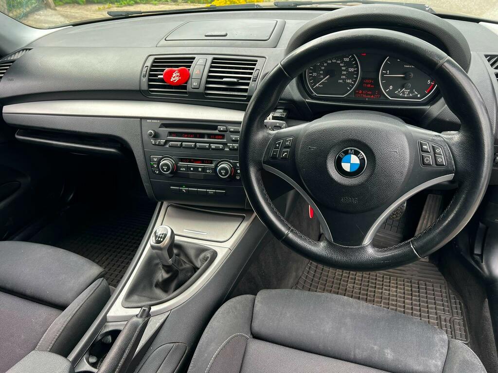 BMW 1 Series 118D Se Blue #11
